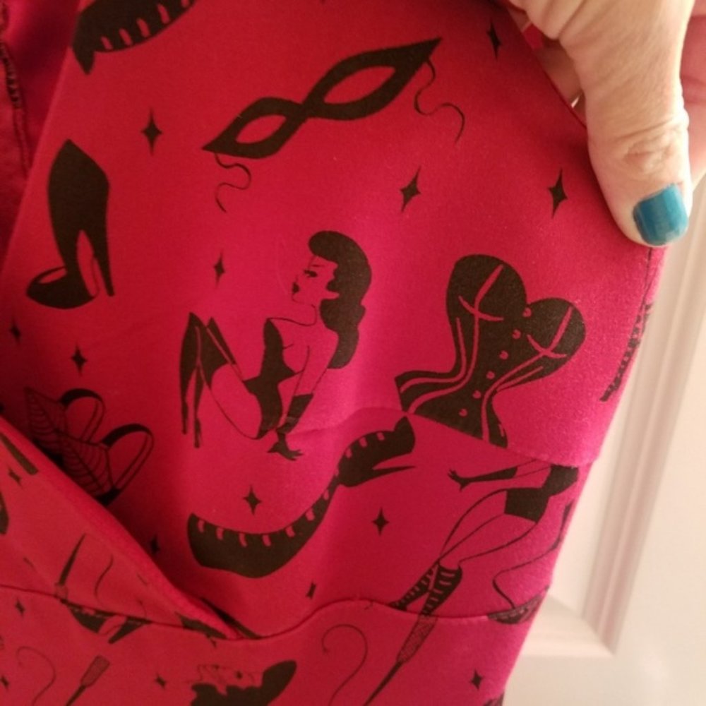 ISO:Deadly Dames Fetish Dress/Skirt Pinup Couture - Picture 4 of 4